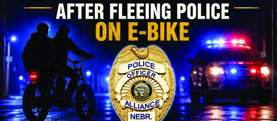 Two Juveniles Apprehended After Fleeing Officers on Electric Bicycle Following Attempted Alcohol Theft